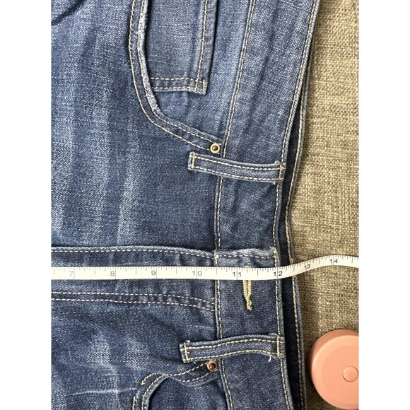 Time And Tru Womens High Rise Distressed Denim Shorts Size 14 With Frayed Hem - Picture 6 of 7